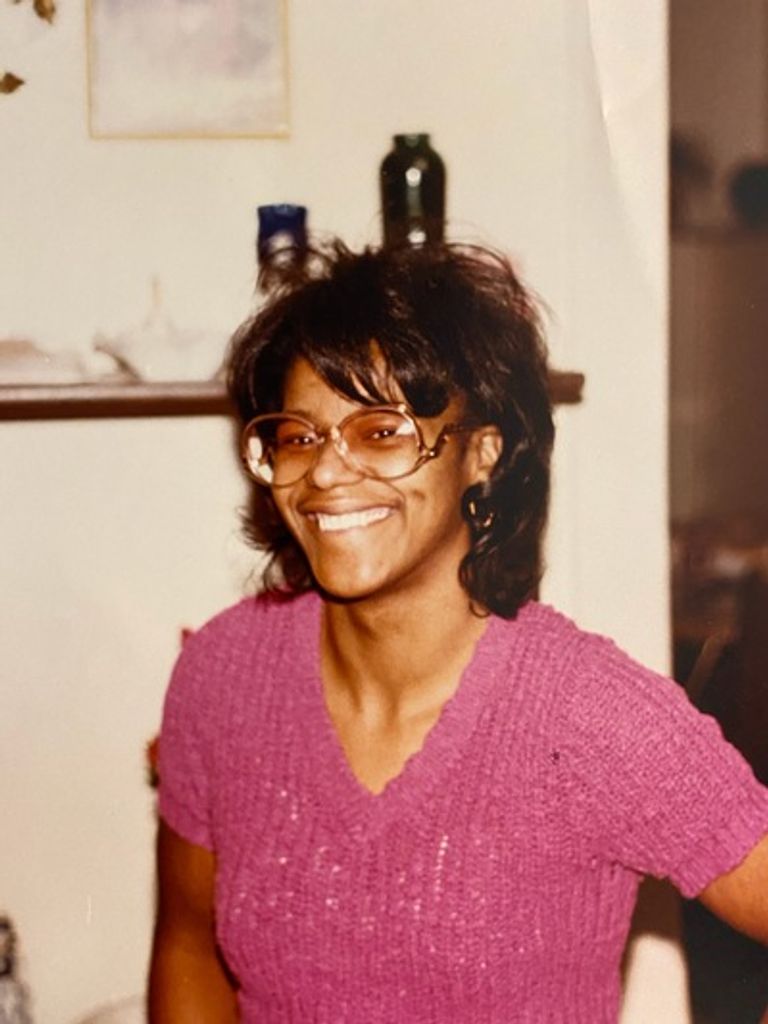 Sara Jo Banks Profile Photo