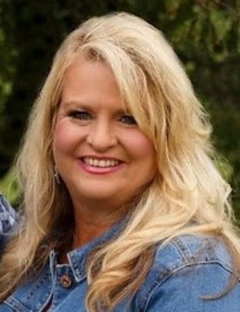 Lisa M. Droeszler Profile Photo