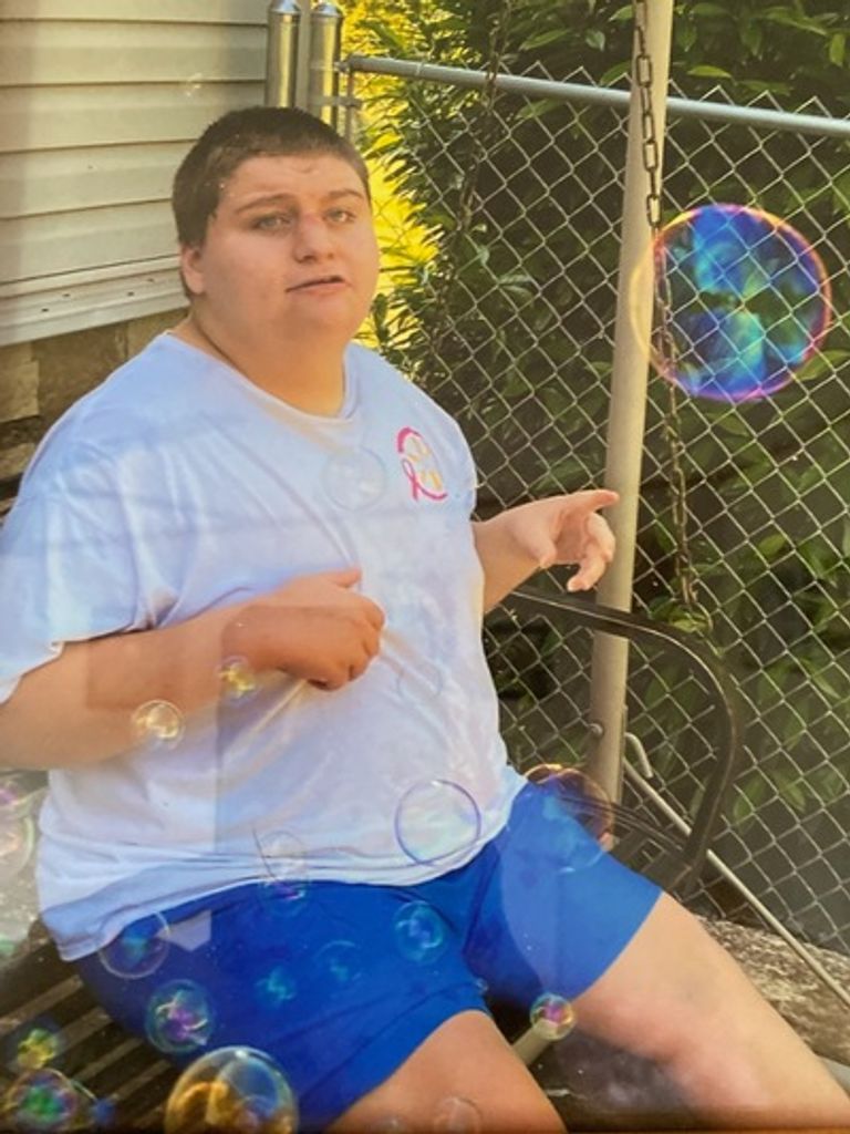 Michael Glen Worthington