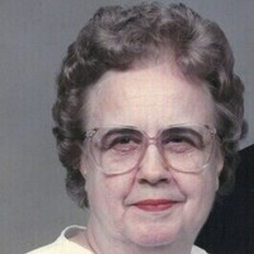 Loretta E Delisle