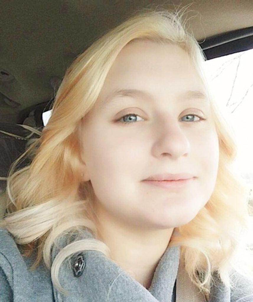 Brittany Brianna Stauring Profile Photo