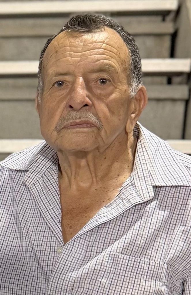 Efren Iniguez-Torres Profile Photo