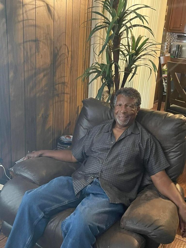Raymond Ed Johnson Profile Photo