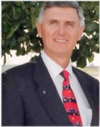 Emmanuel David Dumler Profile Photo