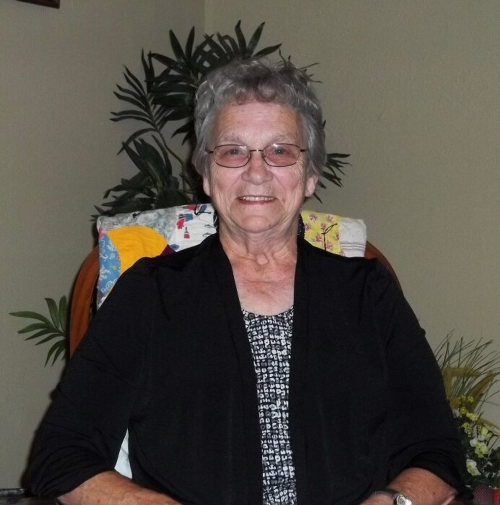 Clarice Lue (Bottorf)  Hastings