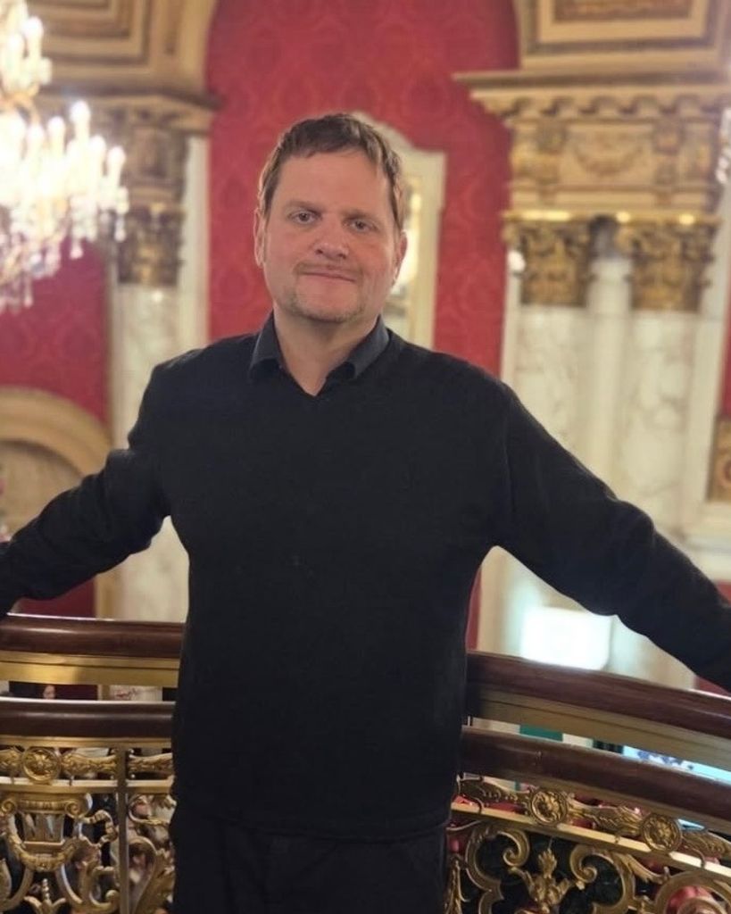Valentin Komarovskiy Profile Photo