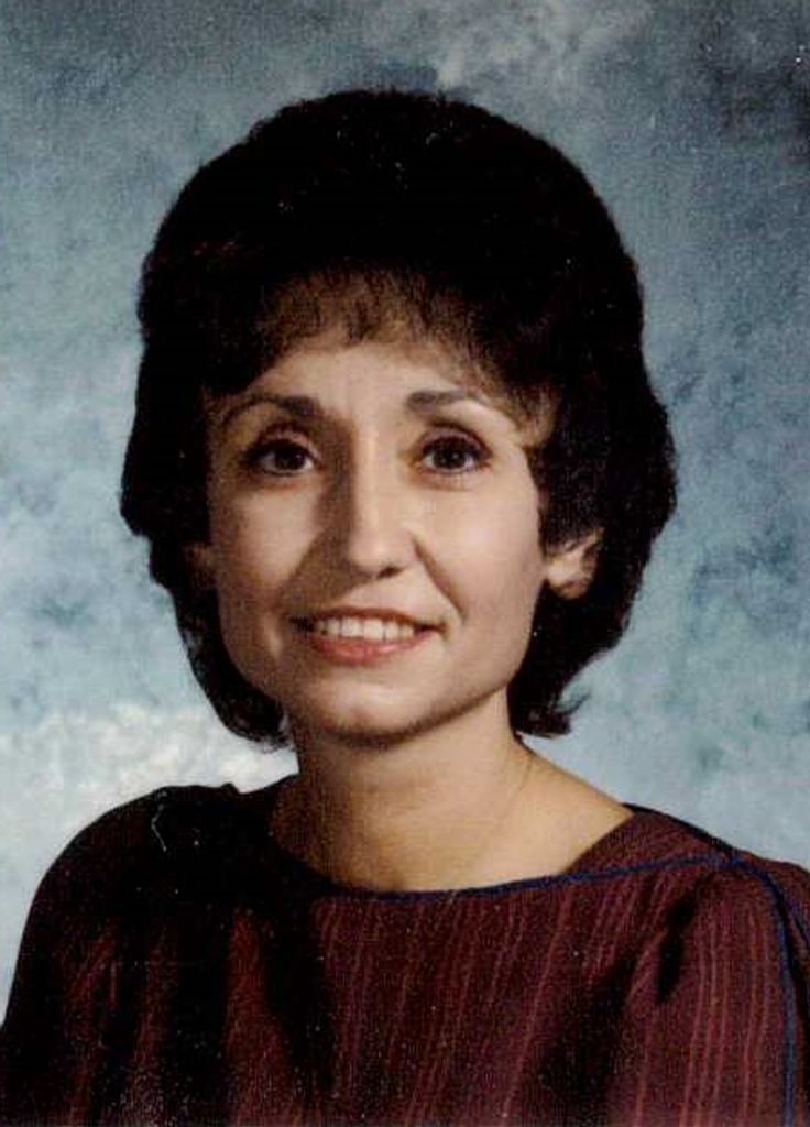 Josephine "Jo" (Ferro)  Casey