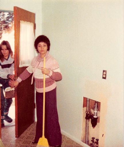 Luisa Martinez photo gallery thumbnail 23 of 71