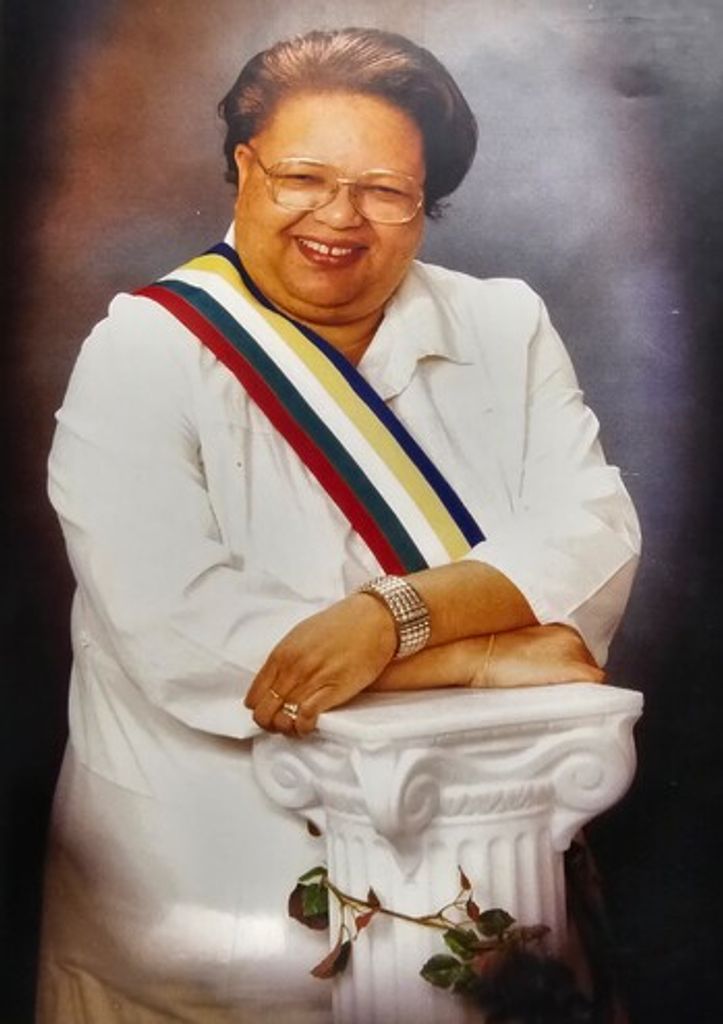 Consuelo Sandra Smith