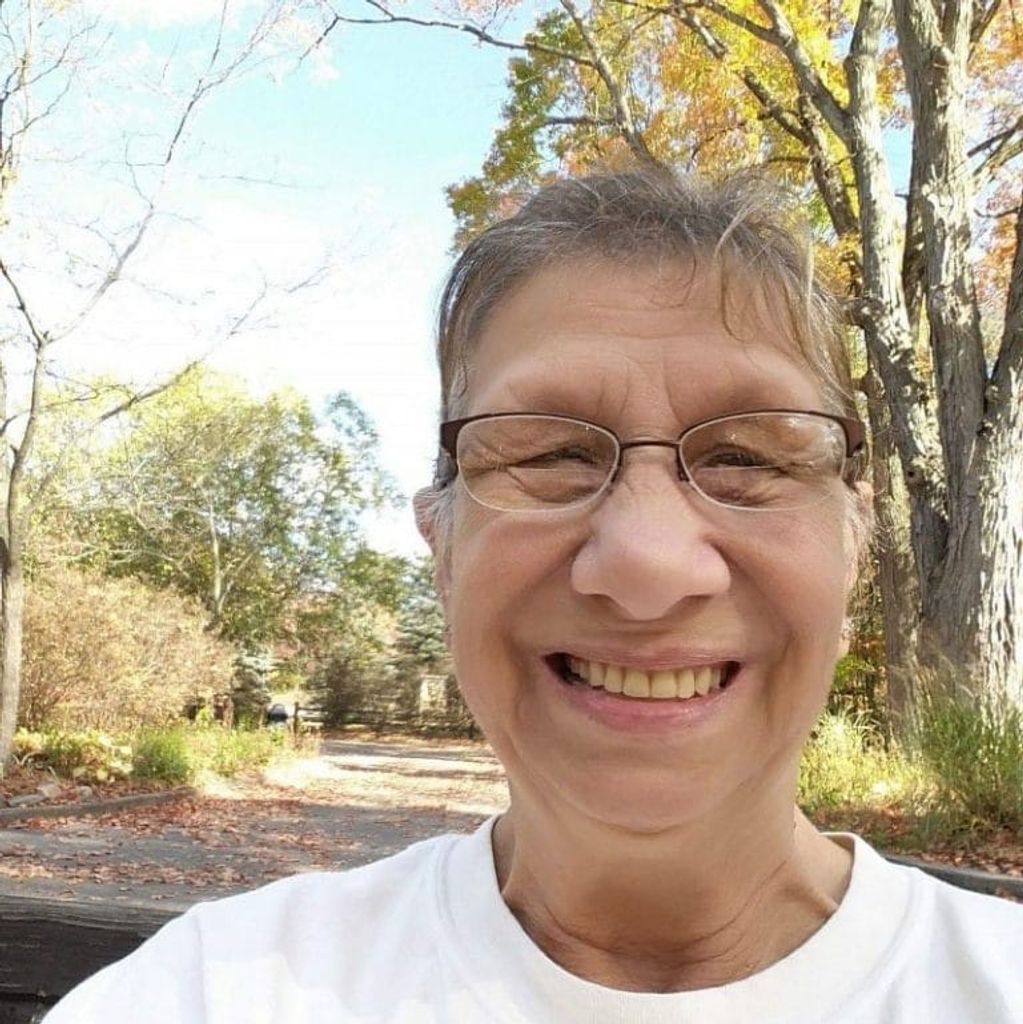 Delline Rose