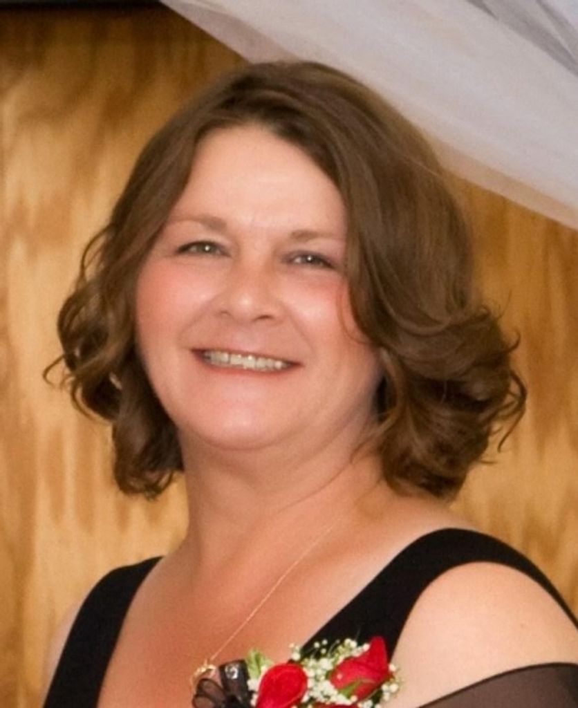 Tena Marie Tharp Profile Photo