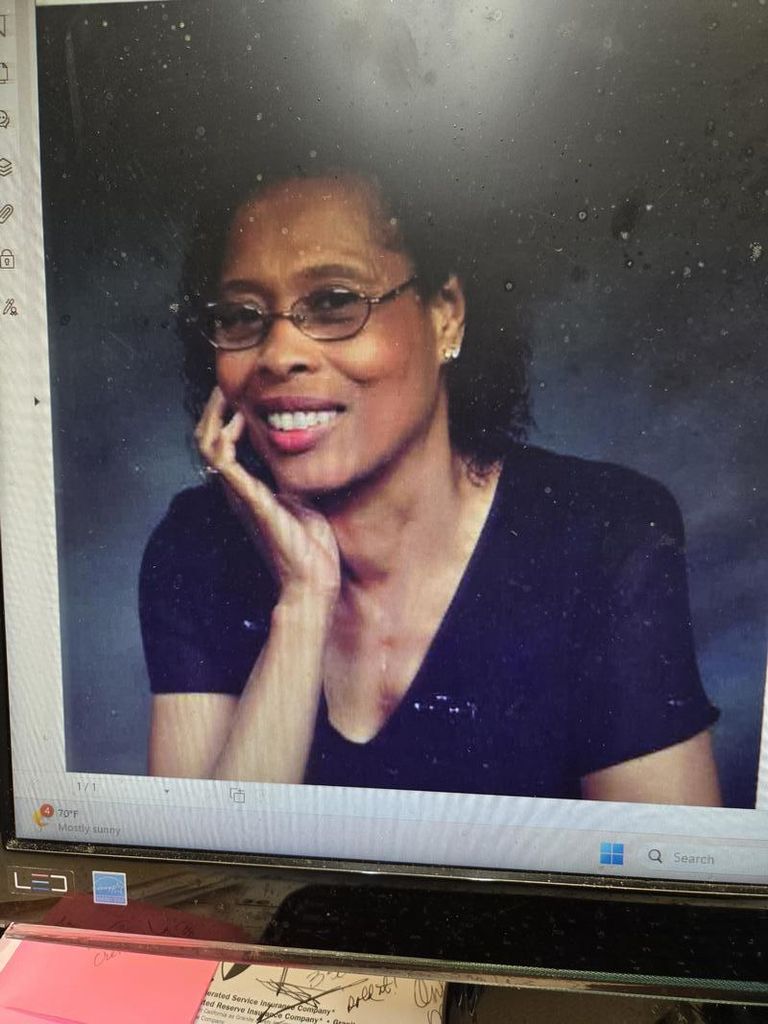 Paulette Smith Profile Photo