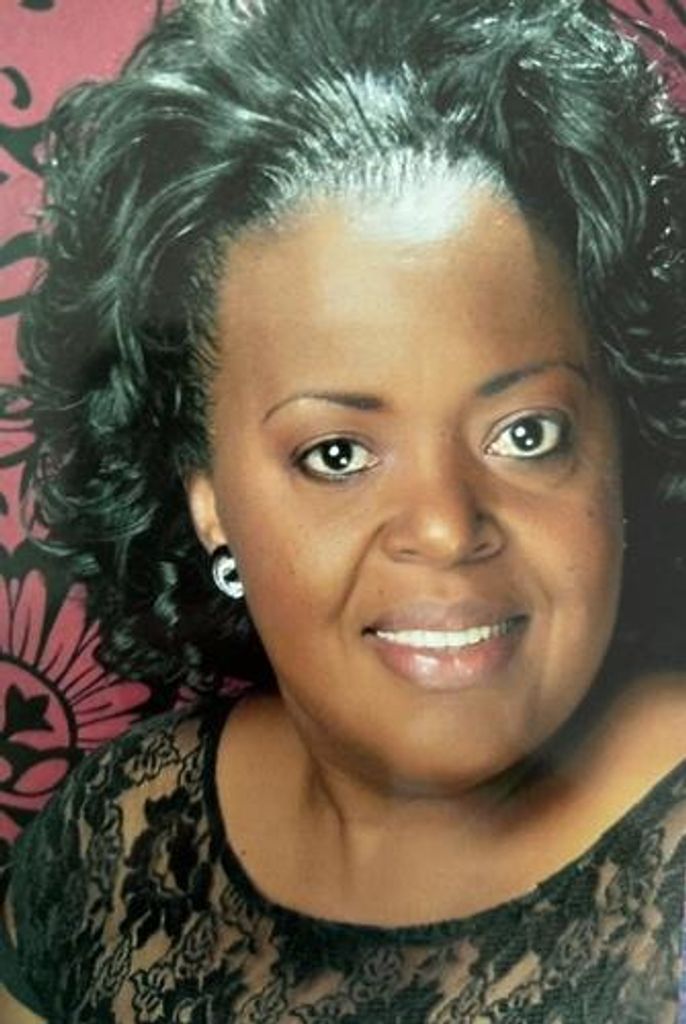 Charlotte C Dixon Profile Photo