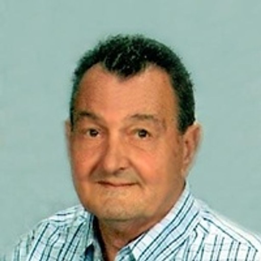 Daniel  Edward Moussette