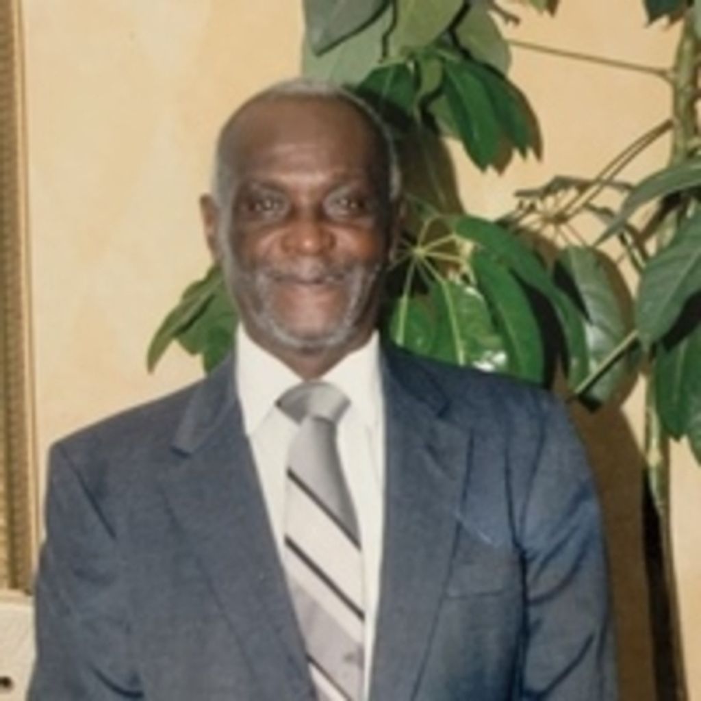Mr. William Woods