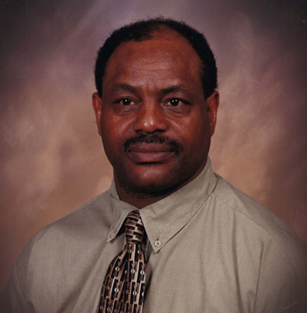 Mr. Robert Louis Strong Profile Photo