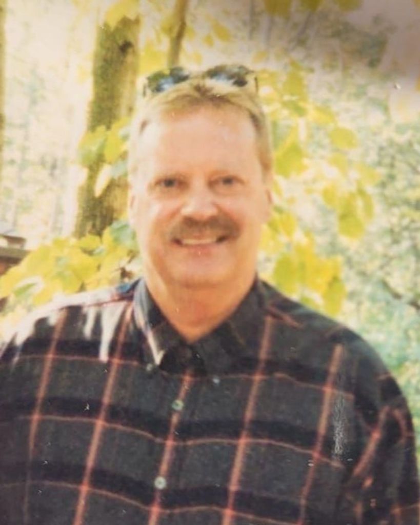 Robert J. Rosander Profile Photo