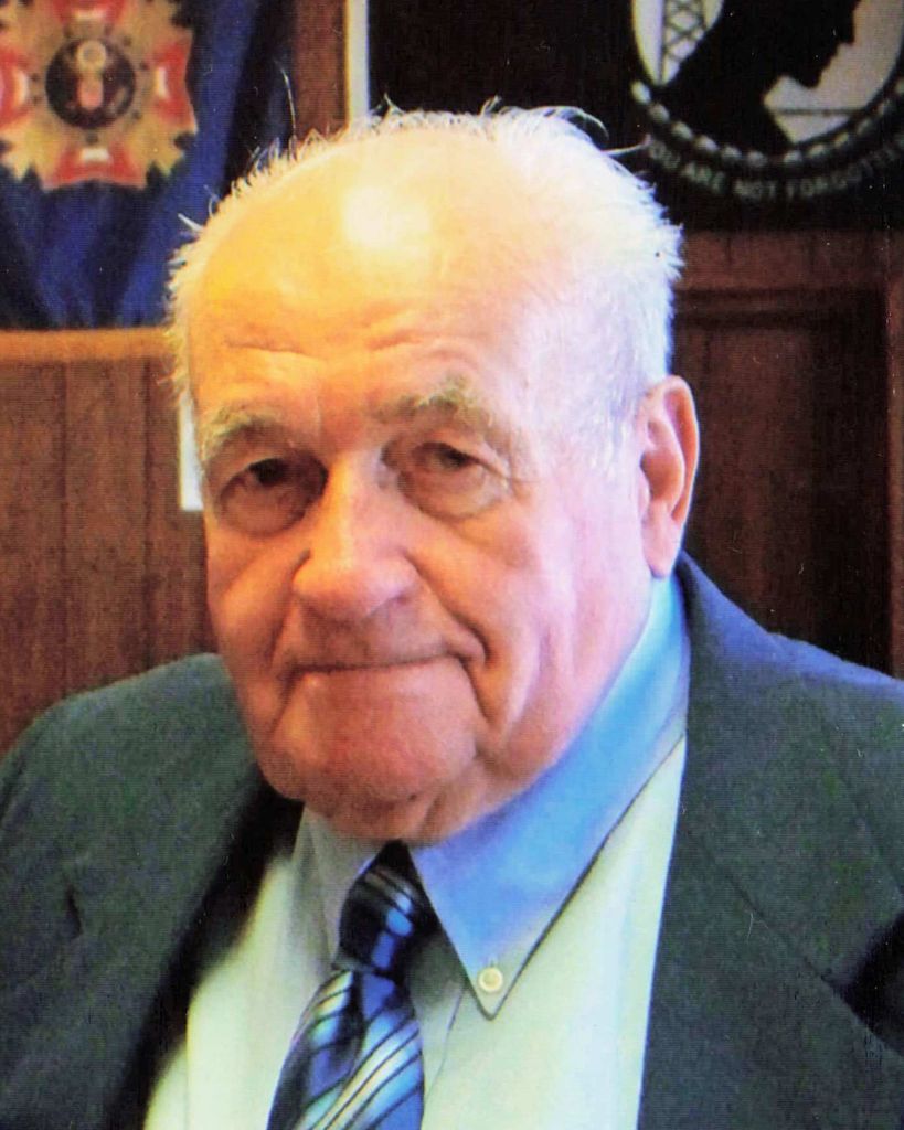 Wallace L. Whipple Profile Photo