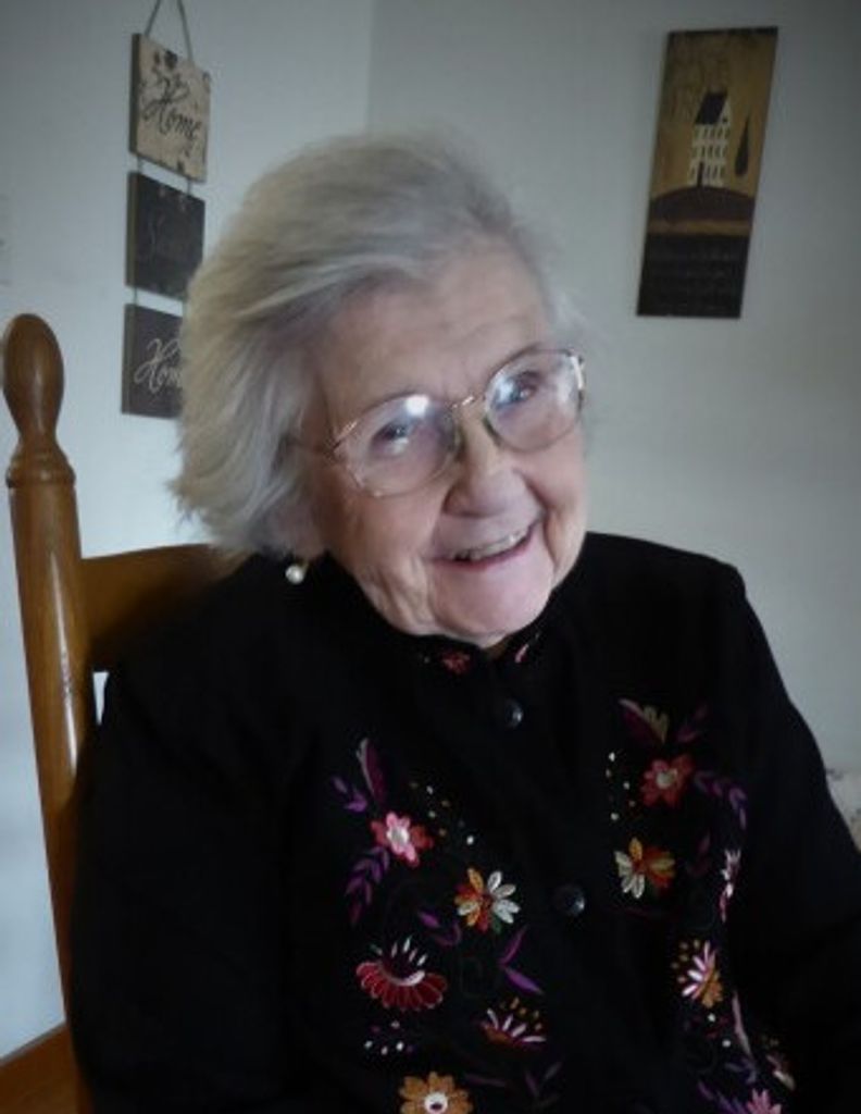 Elizabeth Joan (Loughlin) Winkert