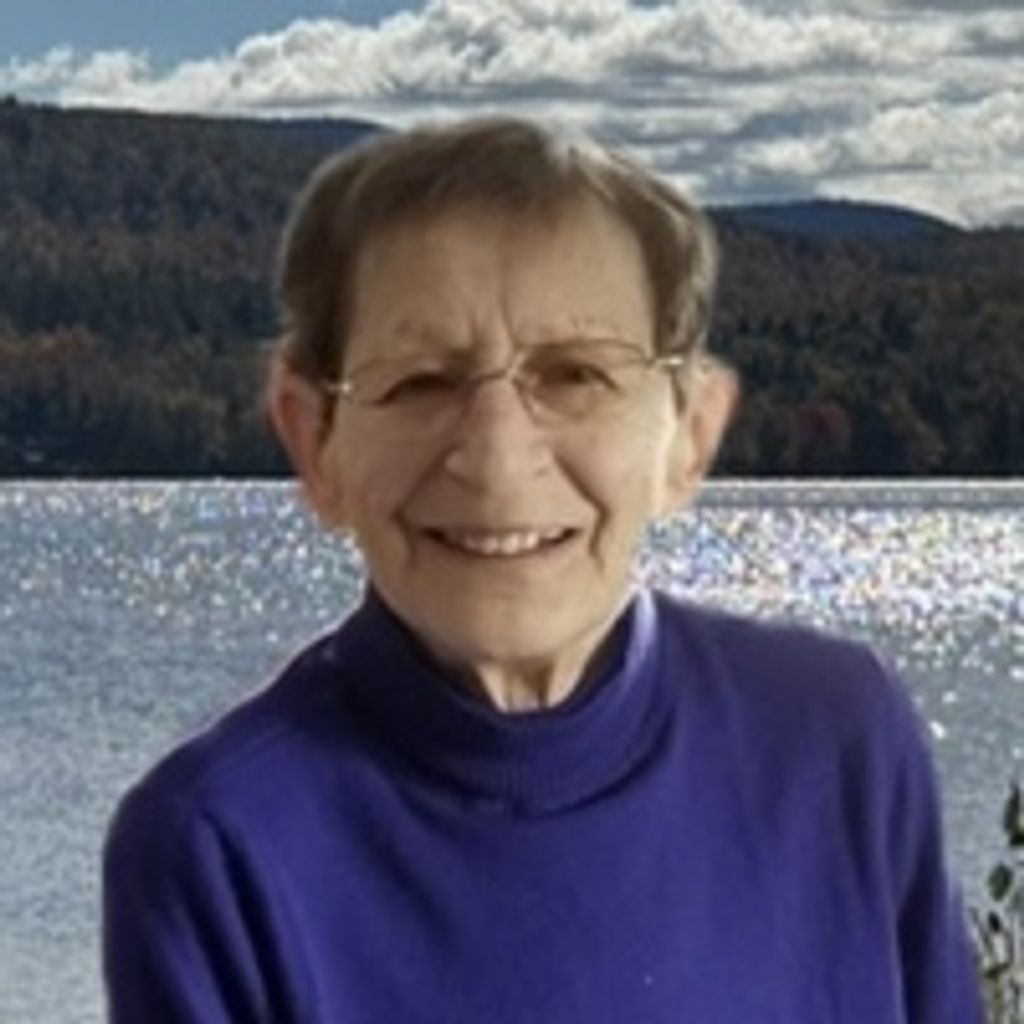 Ann M Witkiewicz Profile Photo
