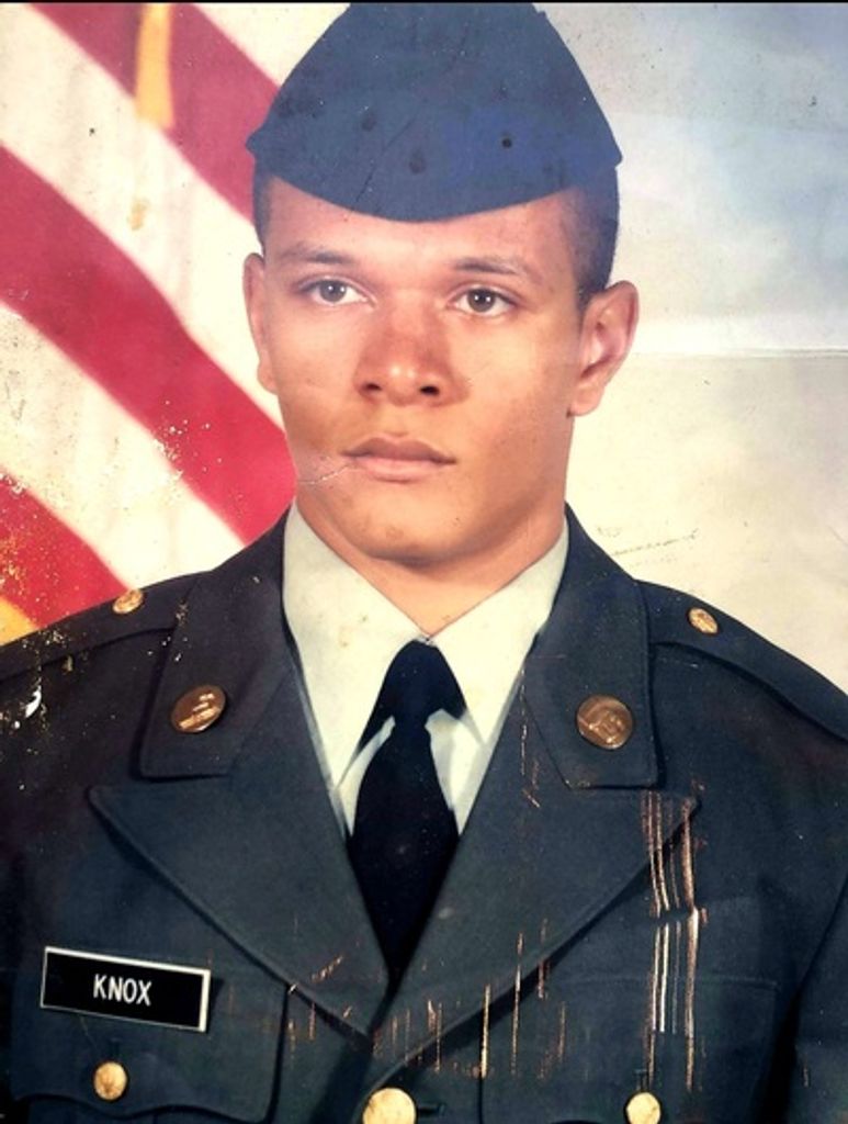 Michael Knox Profile Photo