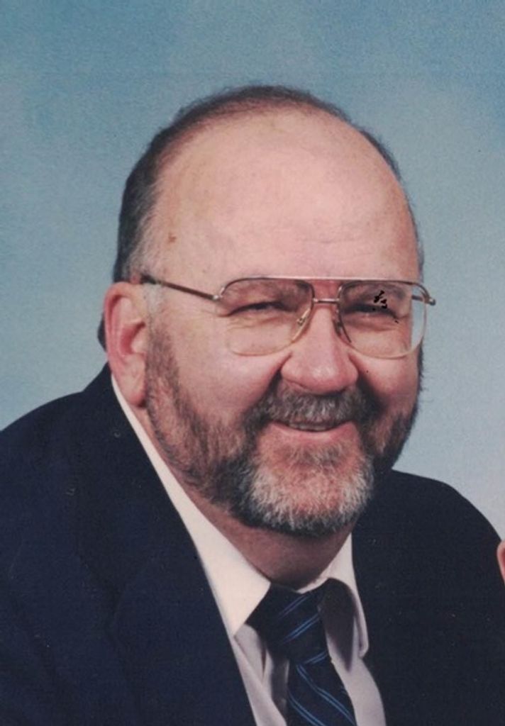 Robert "Bob" Robinson