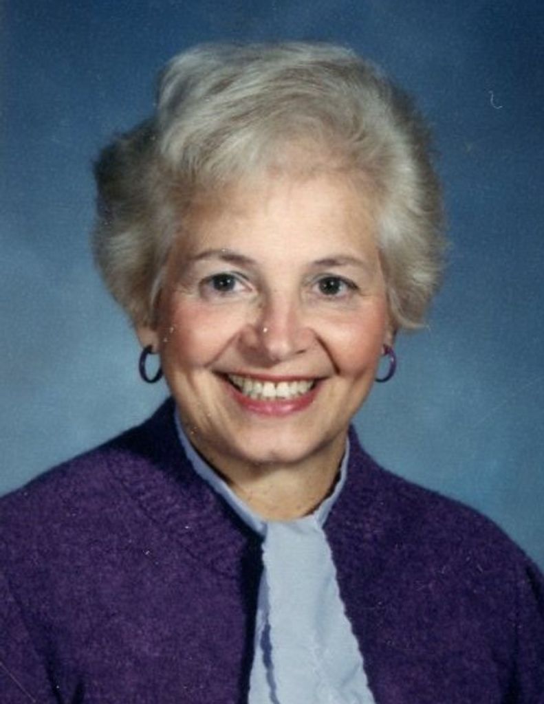 Lucy Evelyn Rozanski