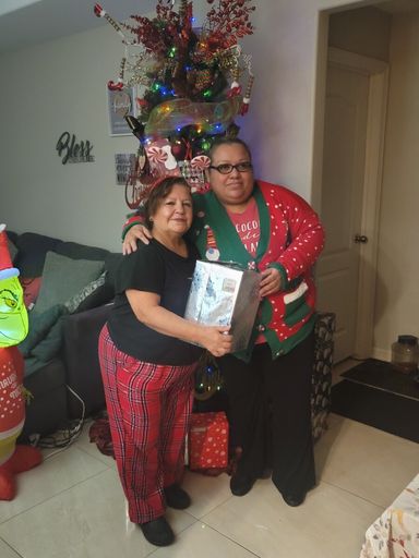 Monica Jazmin Ybarra photo gallery thumbnail 11 of 156
