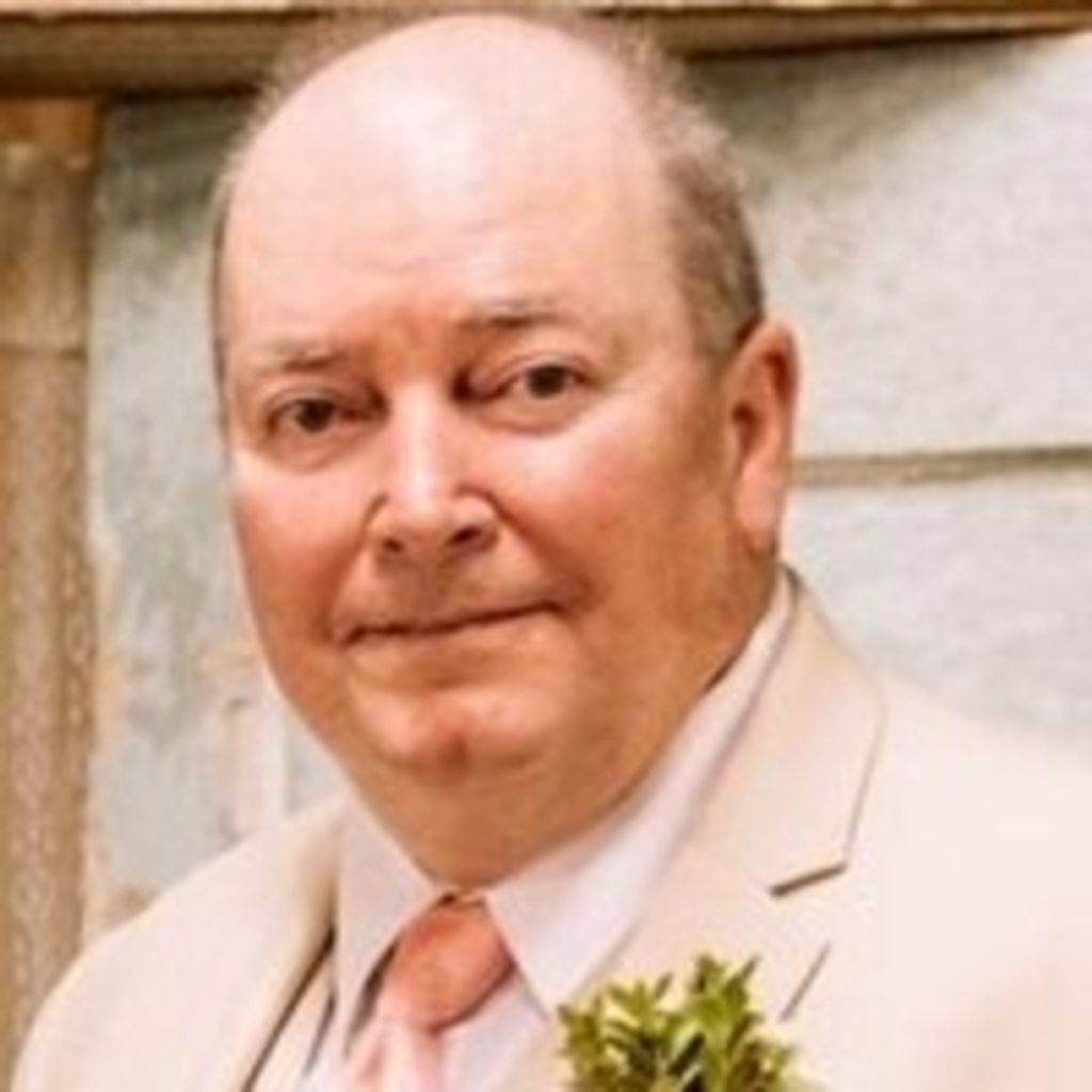 Charles W. 'Chuck' Holcomb Profile Photo