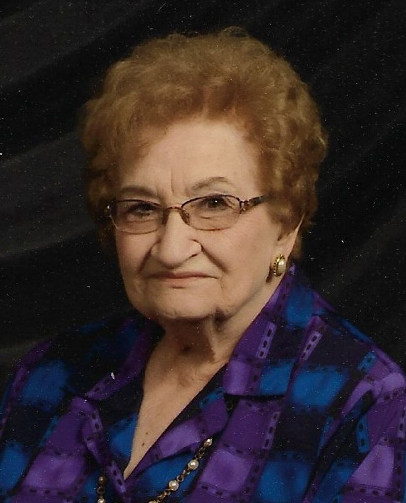 Leona Grace (Schroeder)  Korte