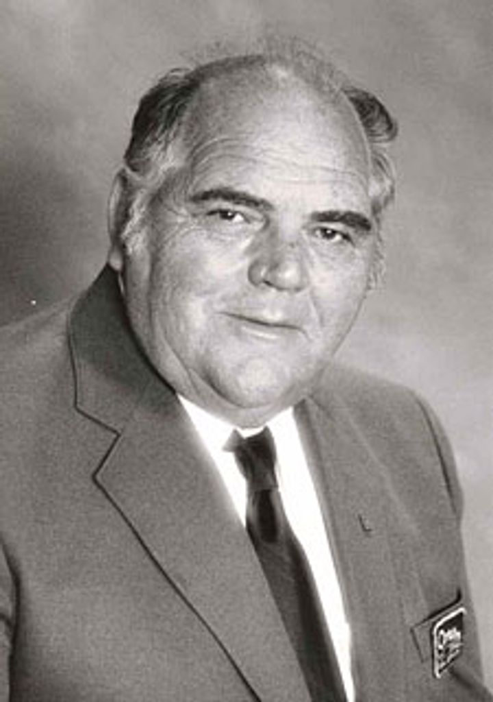 William Ault Profile Photo