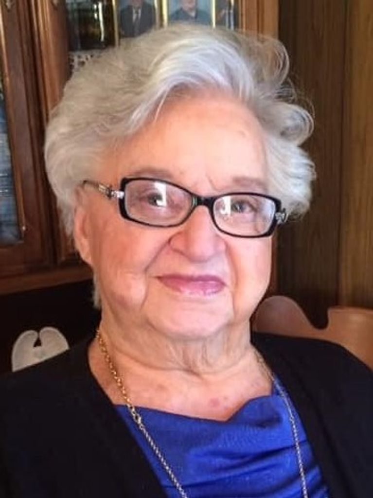 Pauline Englert Profile Photo