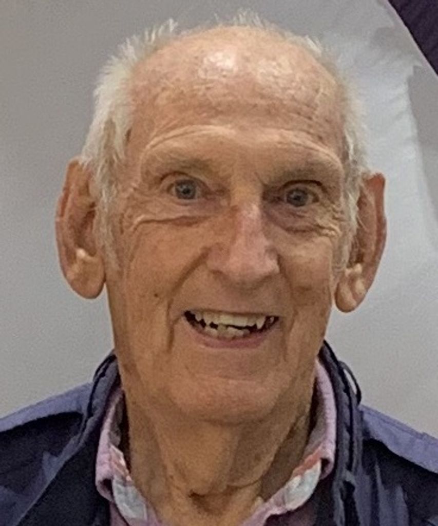 Robert "Whitey" Davison