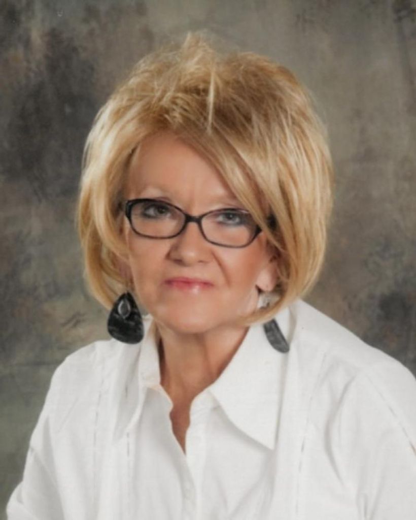 Esther Carter Profile Photo