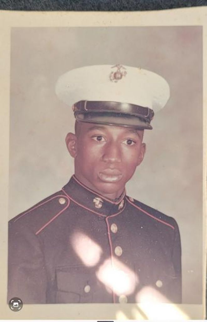 Edward Tomlin, Jr. Profile Photo
