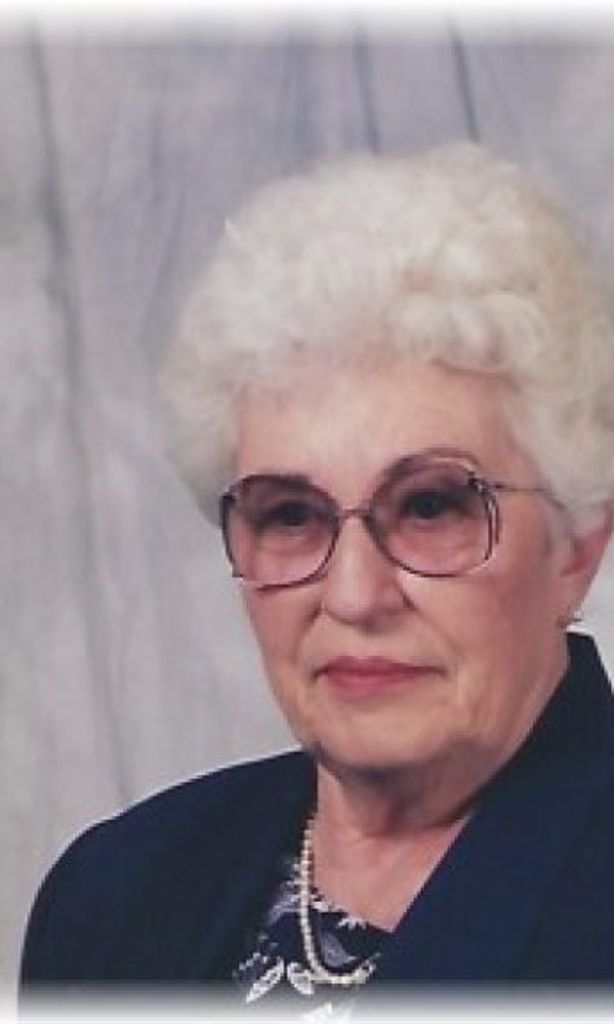 Loretta M Euwer