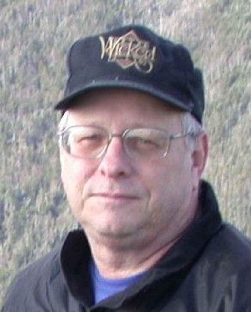 Wayne Burgess Profile Photo