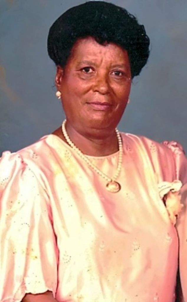 Edith Louise Barnes-Collie