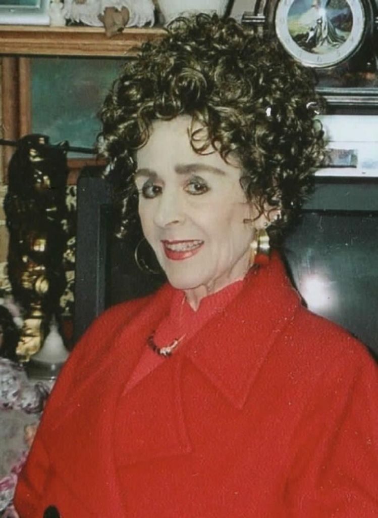 Suzanne Mary Wilson Profile Photo