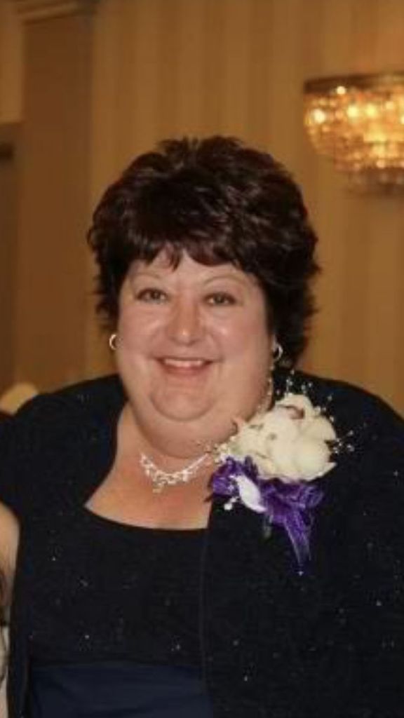 Sandra (Desimone)  Hengeli