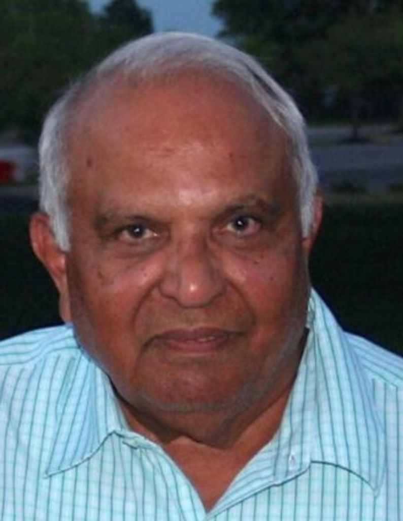 Narendra Bhupatrai Oza Profile Photo