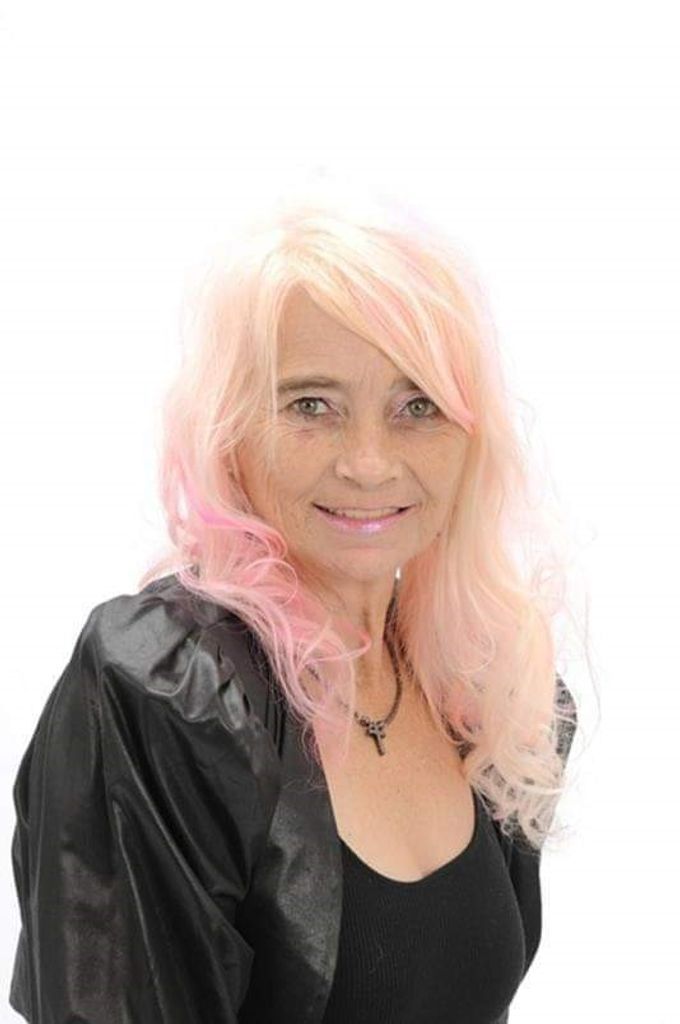 Kandie L Hess