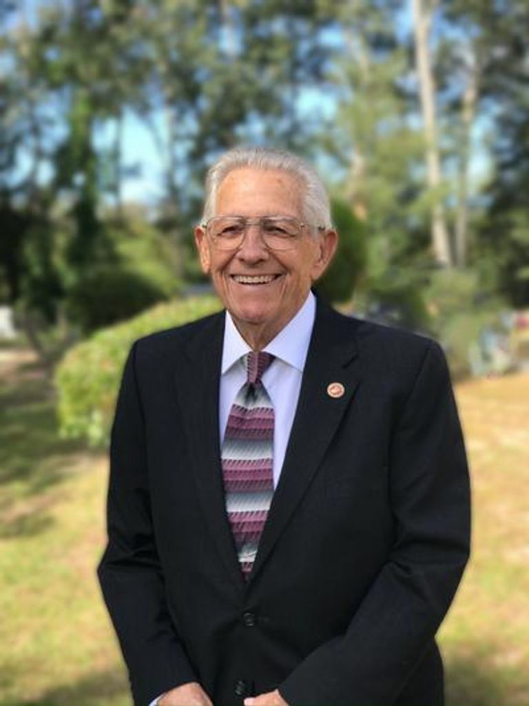 Hubert Rae Jolly Profile Photo