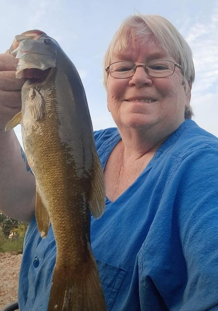Julie Ann Kennett Profile Photo