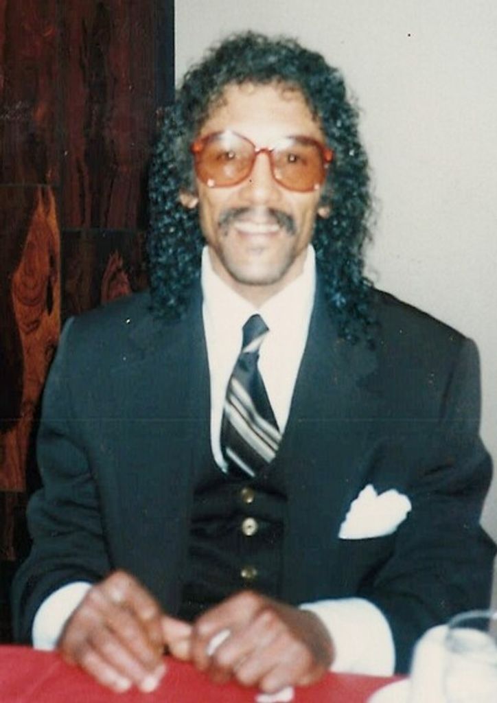 Larry Eugene Mclean Profile Photo