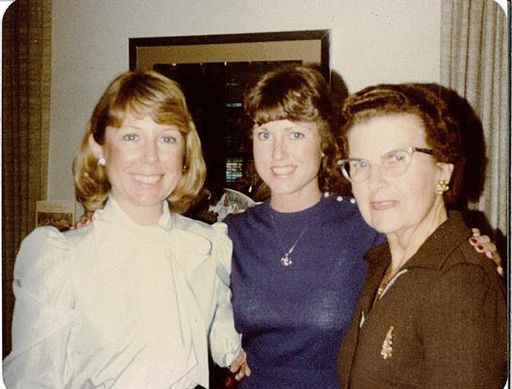 Margaret J. Bertiz photo gallery thumbnail 15 of 187