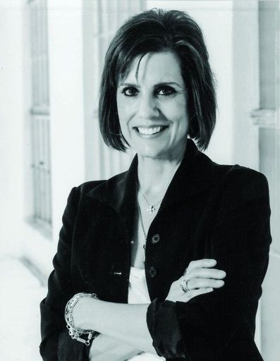 Christina Marie Warren Profile Photo