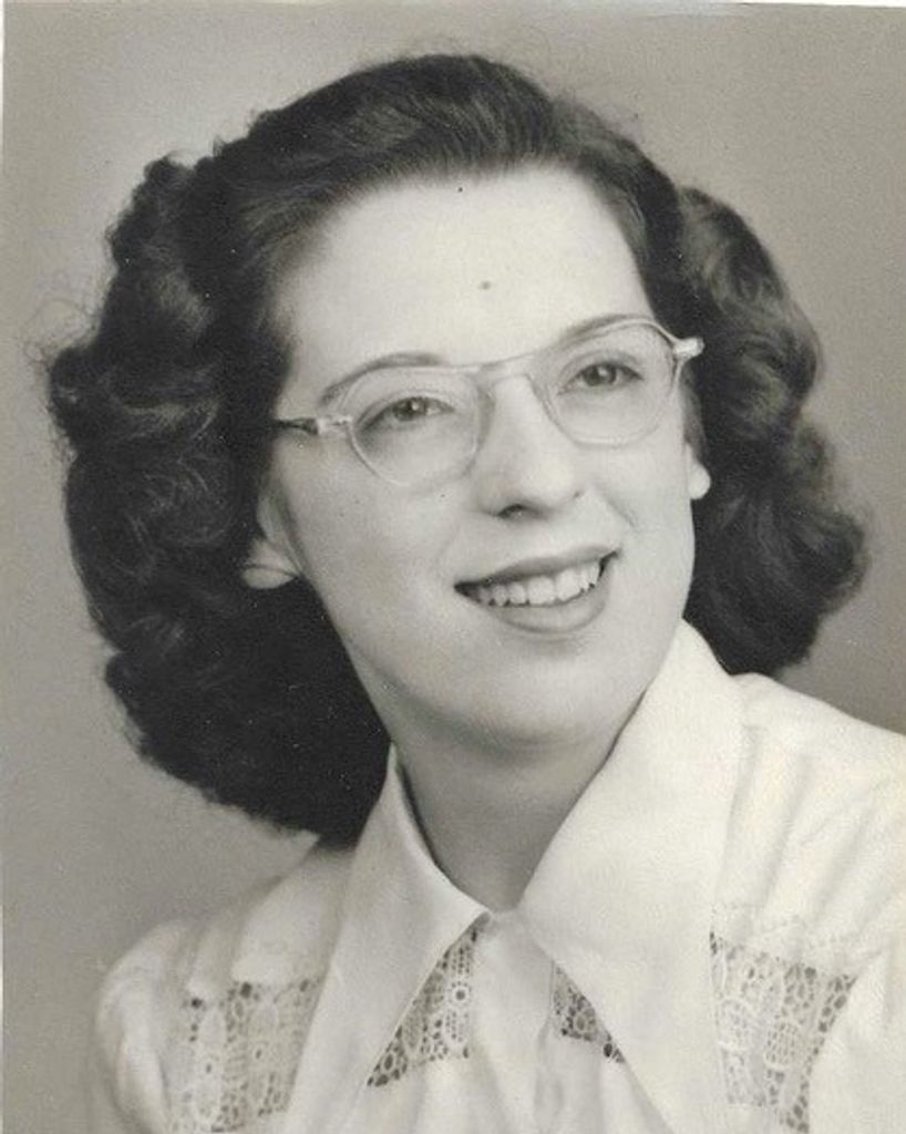 Sara J. McKelvey Profile Photo