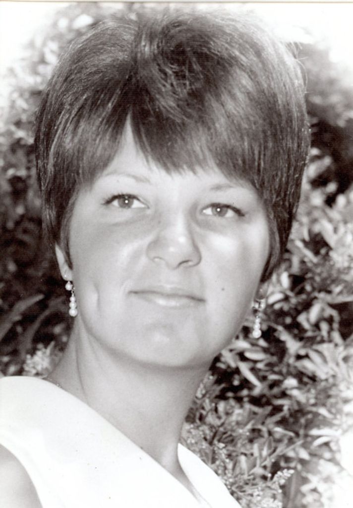 Judy (Kempf)  Robbins Profile Photo
