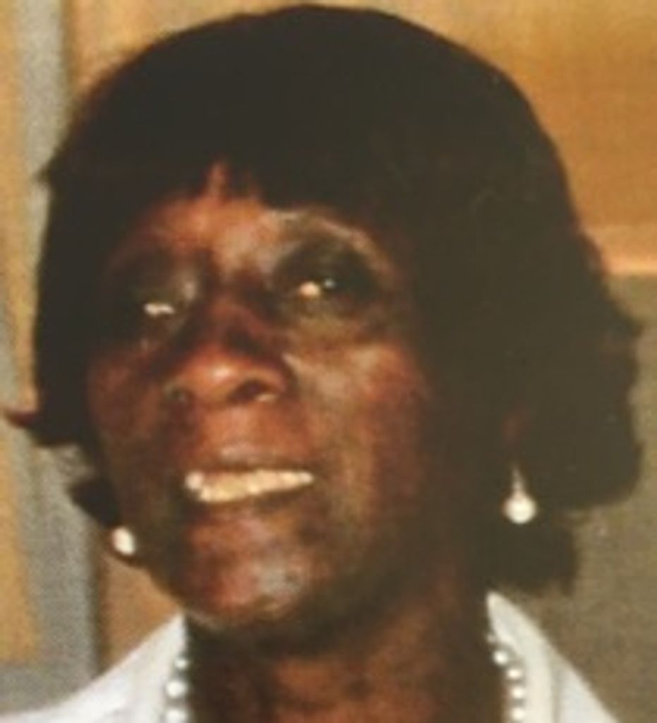 Christine (Mcnair)  Mccall